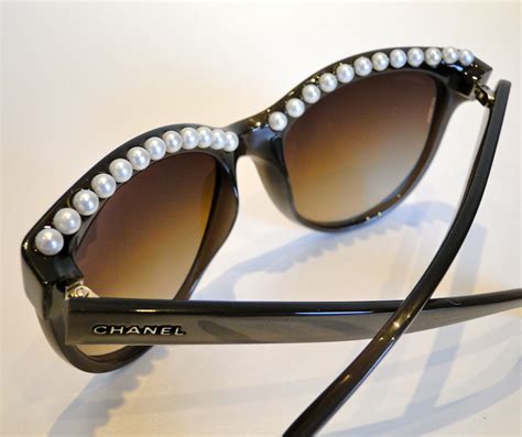 chanel glasses with pearl on side|Chanel eyeglasses with diamonds.